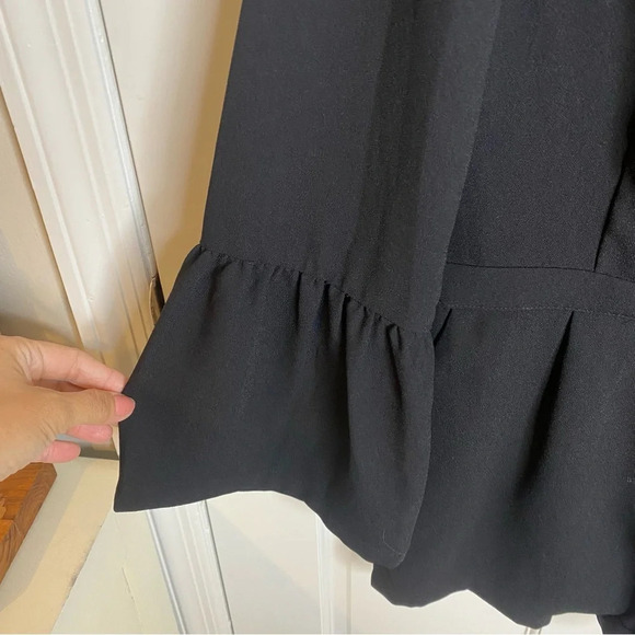 Massimo Fabbro Italy Women’s One Piece Short Set Romper Black Bell Sleev… - Picture 4 of 7